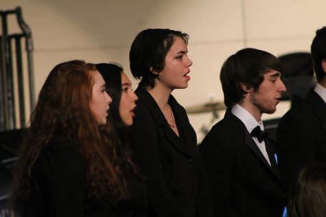 Navigation to Story: Winter Concert 2015